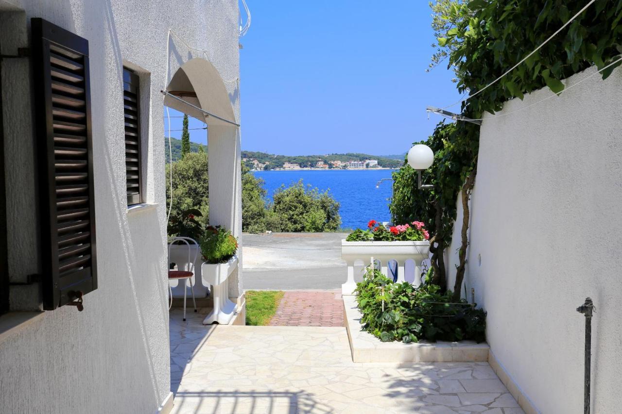 Family Friendly Seaside Apartments Razanj, Rogoznica - 10373 Exterior photo