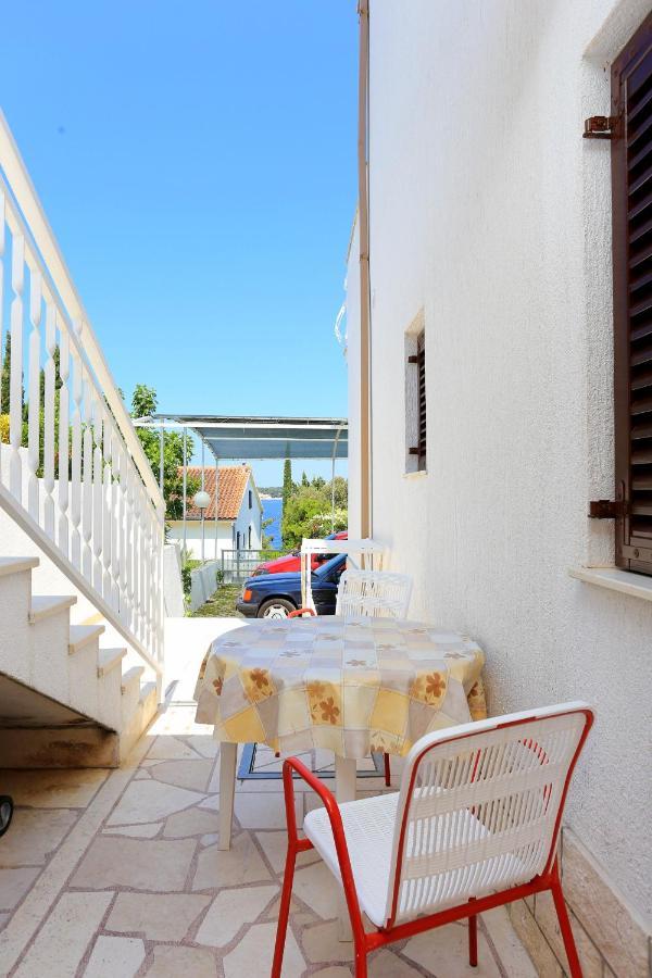 Family Friendly Seaside Apartments Razanj, Rogoznica - 10373 Exterior photo